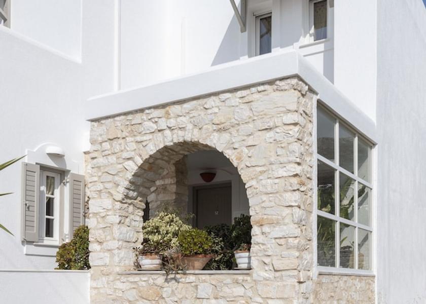  Paros Facade