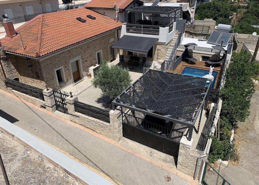 Crete Minoa Pediada Facade