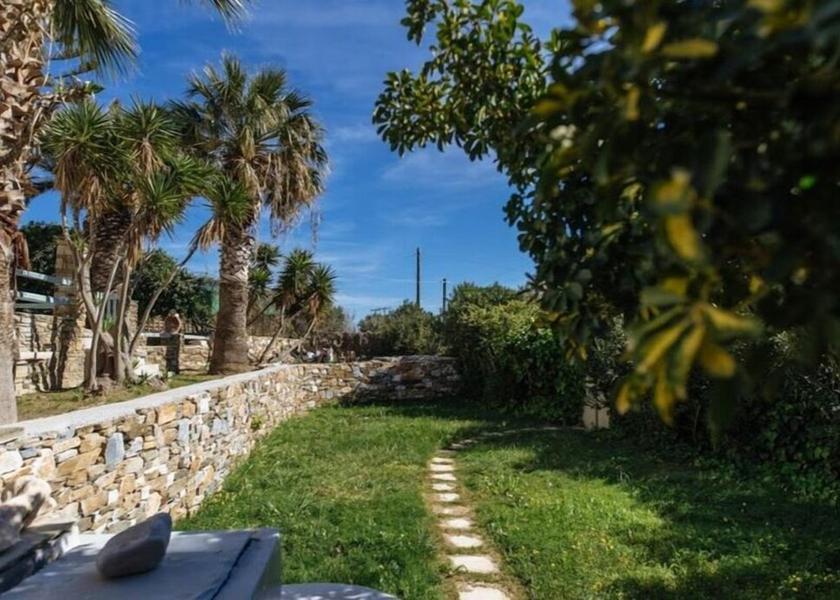  Tinos Exterior Detail