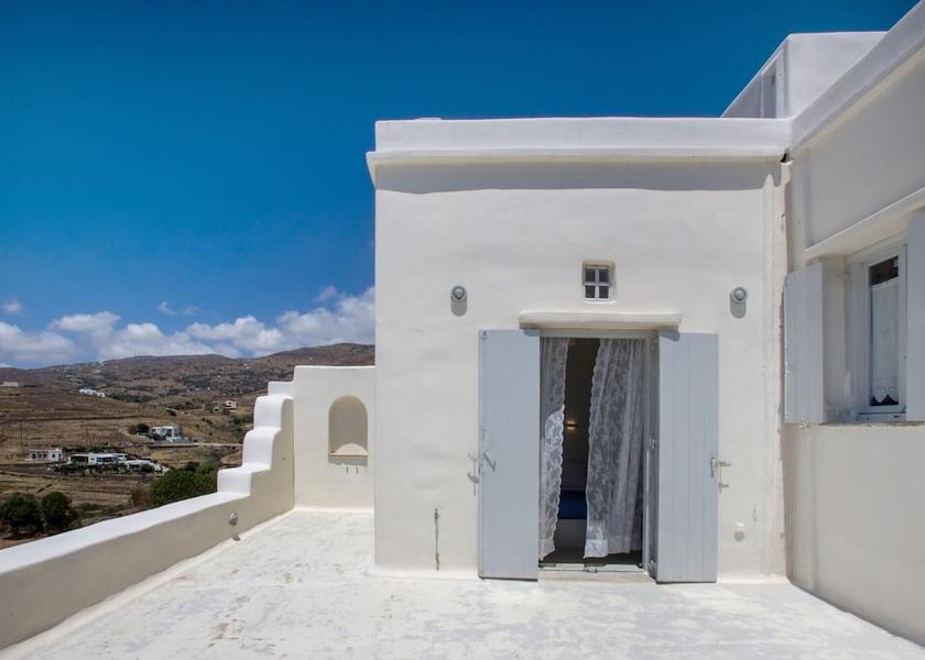  Tinos Terrace