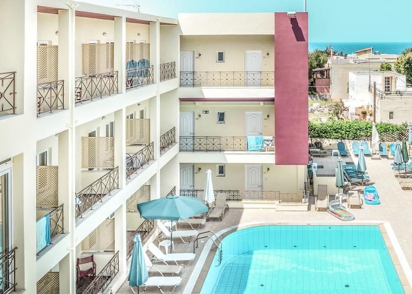 Crete Agios Nikolaos Terrace