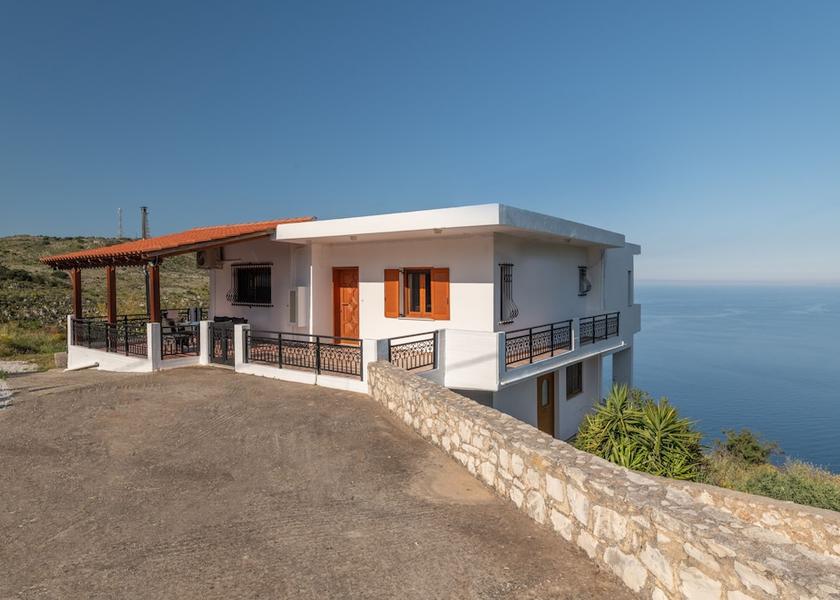 Crete Apokoronas Courtyard View