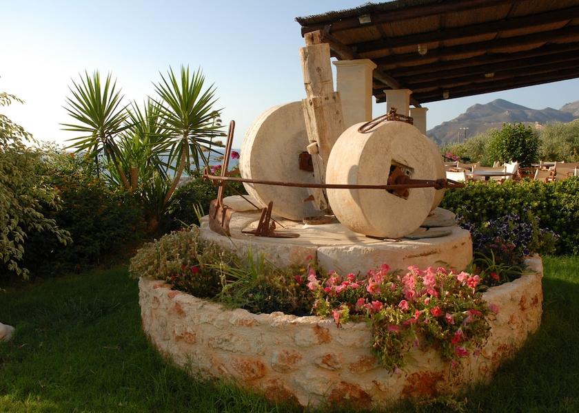 Crete Kissamos Exterior Detail