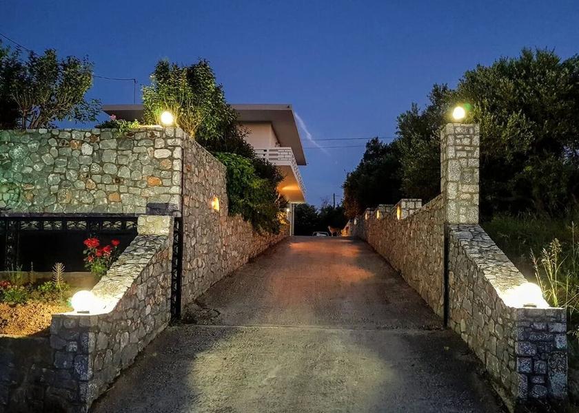 Crete Island Kissamos Property Grounds