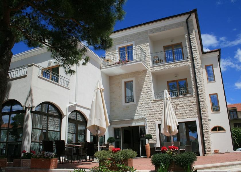 Sibenik-Knin Vodice Primary image