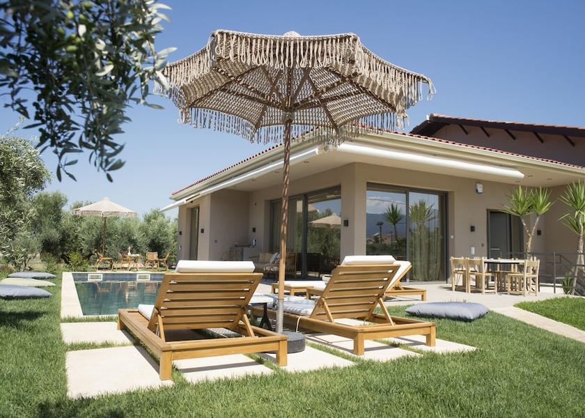 Peloponnese Kalamata Exterior Detail