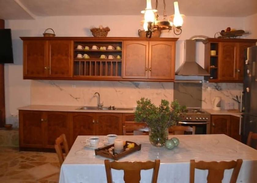 Attica Saronikos Kitchen