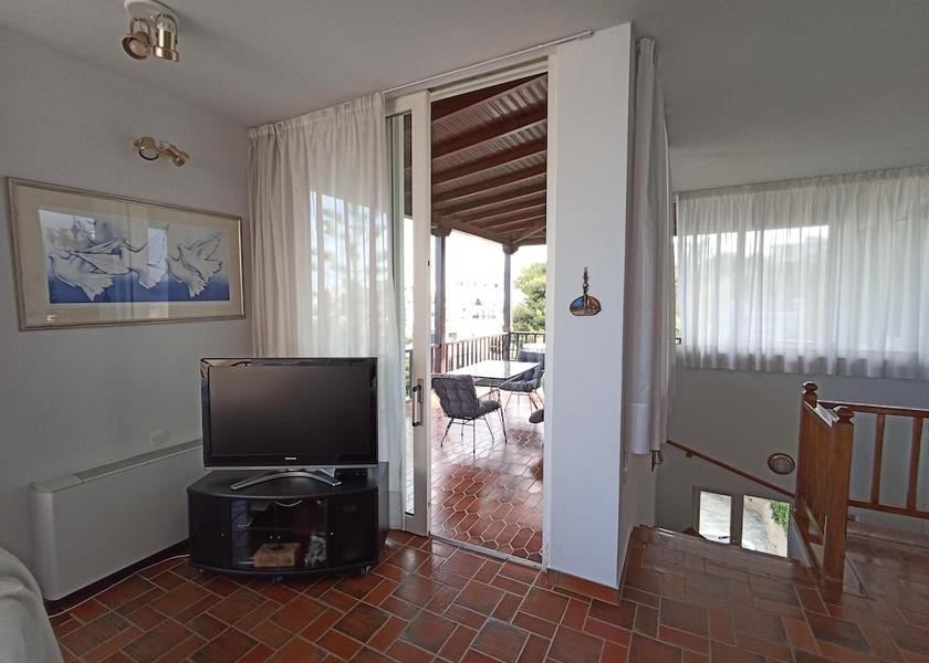 Attica Saronikos Interior Entrance
