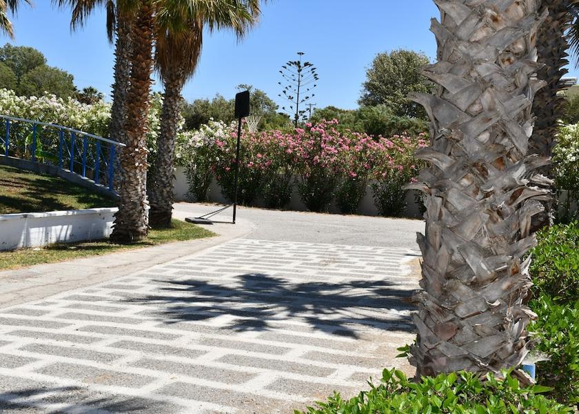  Kos Property Grounds