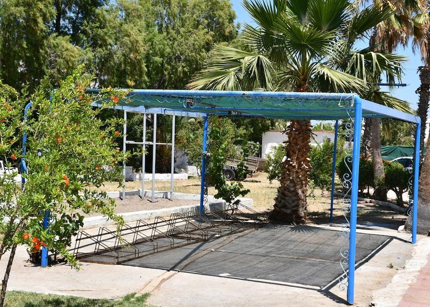  Kos Property Grounds