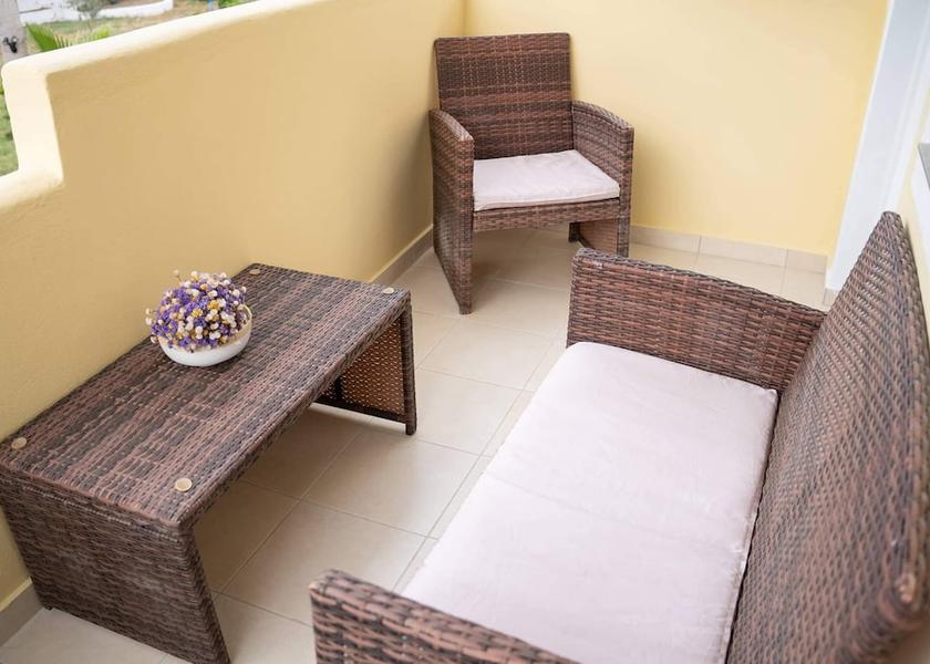  Kos Property Grounds