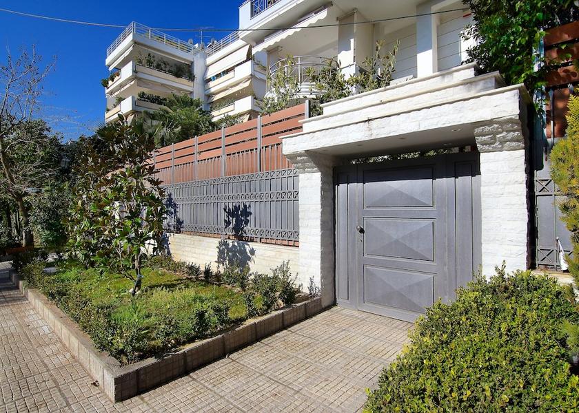 Attica Vari-Voula-Vouliagmeni Exterior Detail