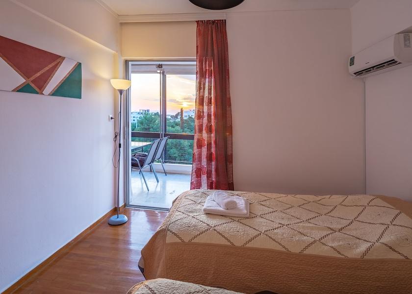 Attica Vari-Voula-Vouliagmeni Room