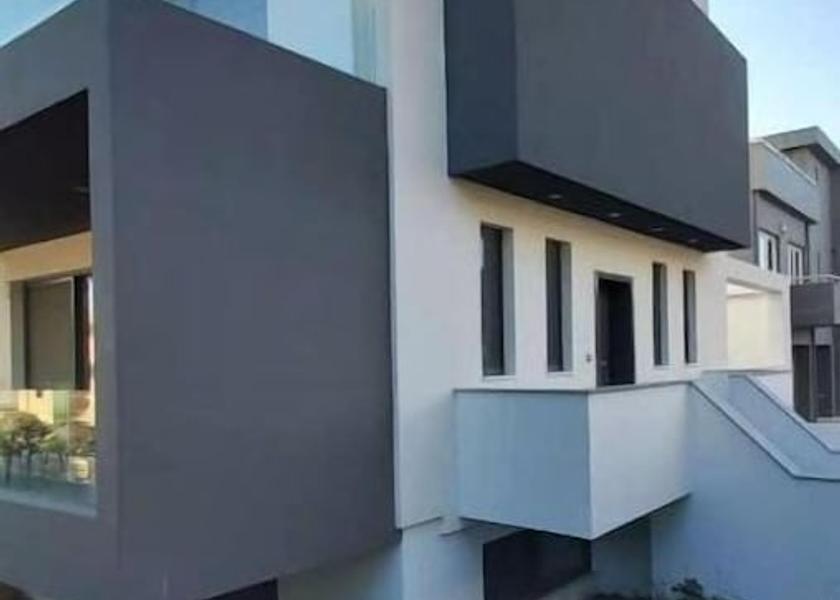 Attica Vari-Voula-Vouliagmeni Facade