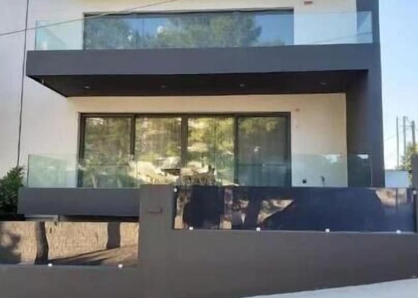 Attica Vari-Voula-Vouliagmeni Facade