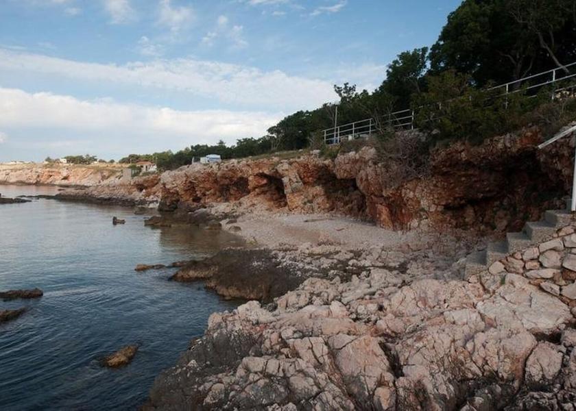 Primorje-Gorski Novi Vinodolski Beach