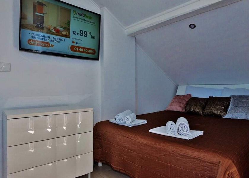 Primorje-Gorski Novi Vinodolski Room