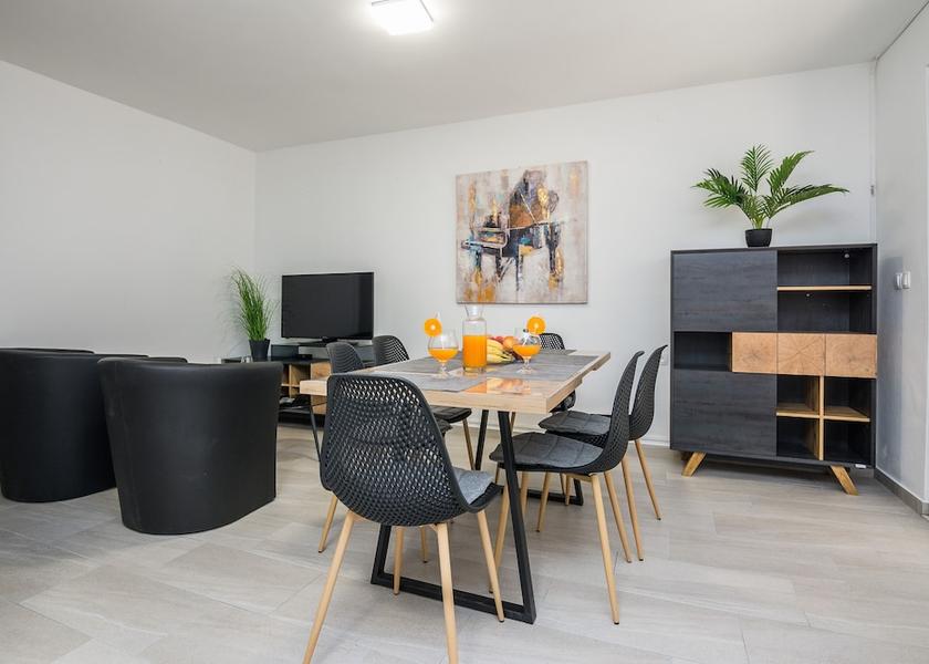 Zadar Vir Living Area