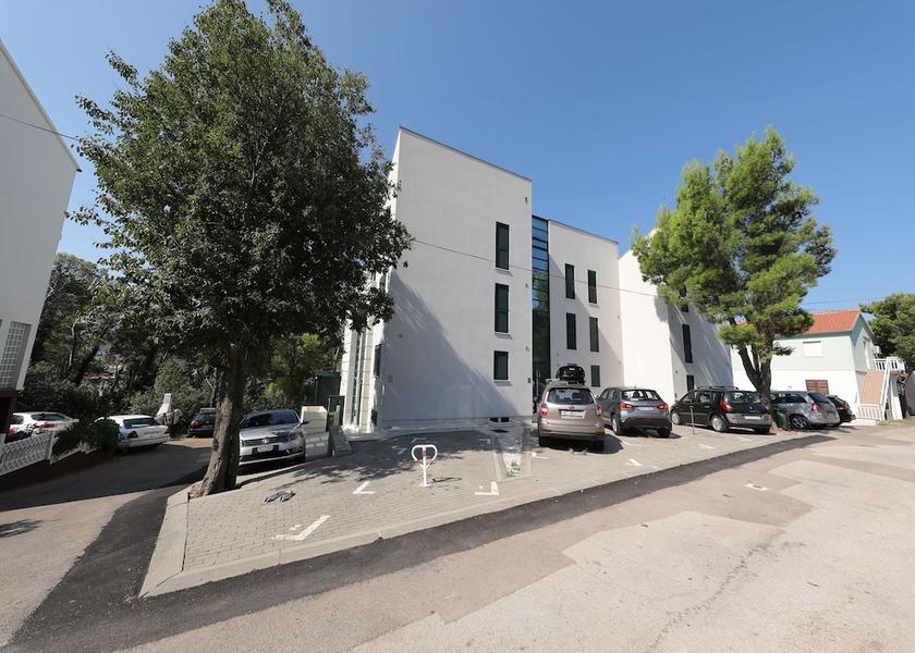 Zadar-Northern Dalmatia Starigrad Reception