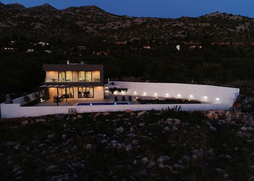 Zadar-Northern Dalmatia Starigrad Exterior Detail