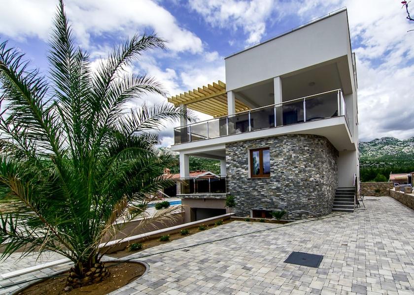 Zadar-Northern Dalmatia Starigrad Children's Play Area