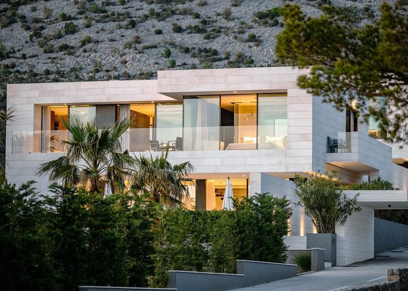 Zadar-Northern Dalmatia Starigrad Facade