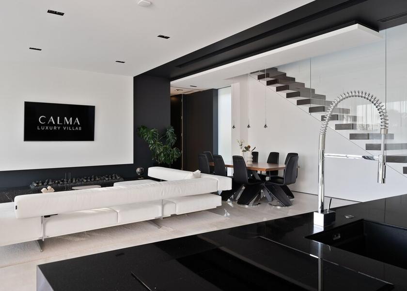 Zadar-Northern Dalmatia Starigrad Interior Entrance