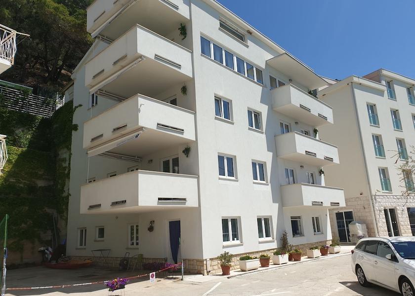 Split-Dalmatia Omis Facade