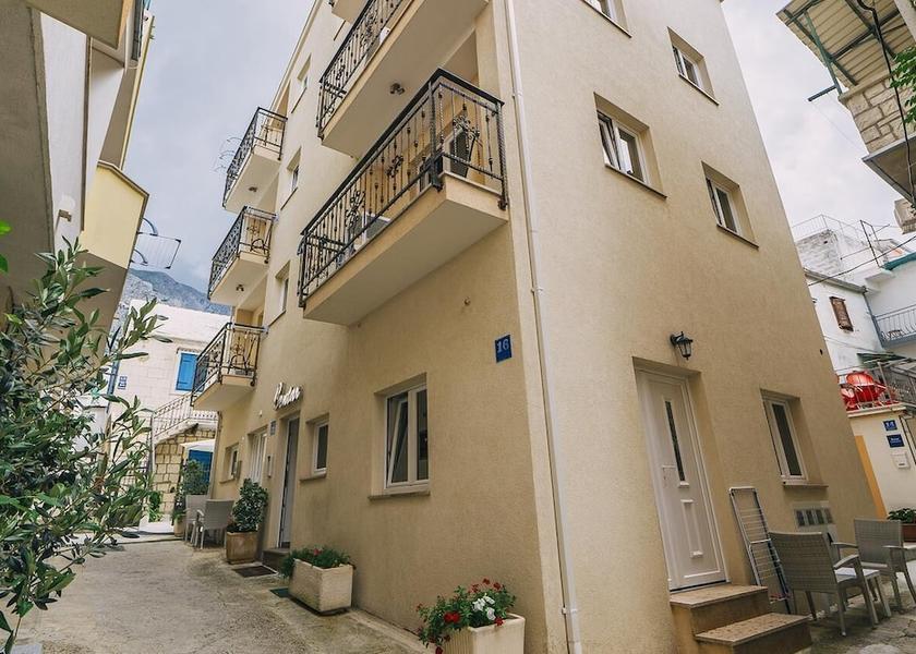 Split-Dalmatia Baska Voda Primary image