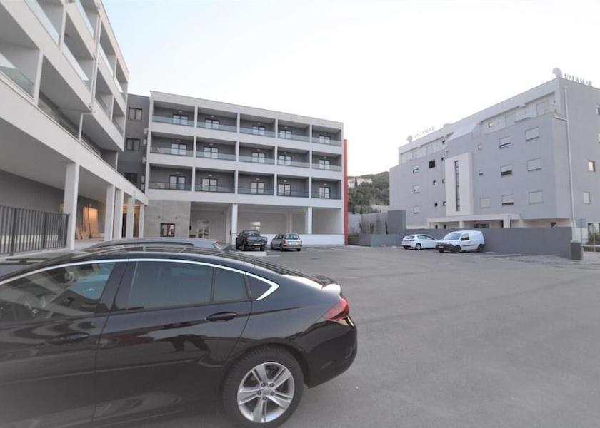 Dubrovnik-Neretva Dubrovnik Parking