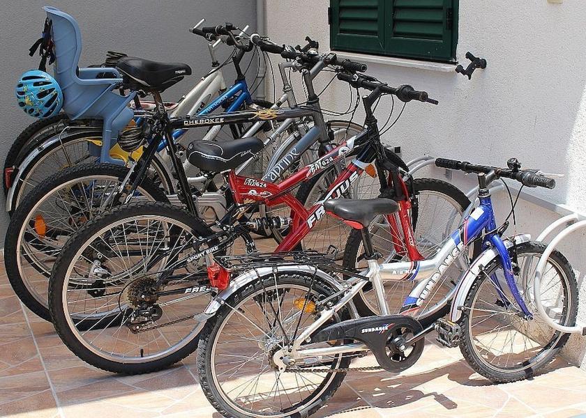 Split-Dalmatia Gradac Bicycling
