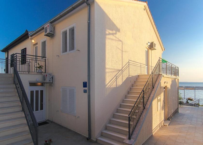 Split-Dalmatia Gradac Exterior Detail