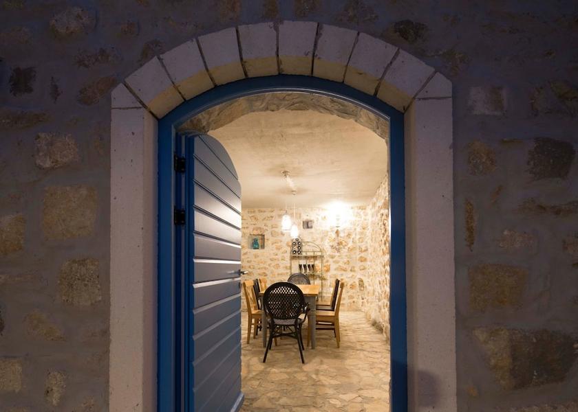 Split-Dalmatia Gradac Entrance