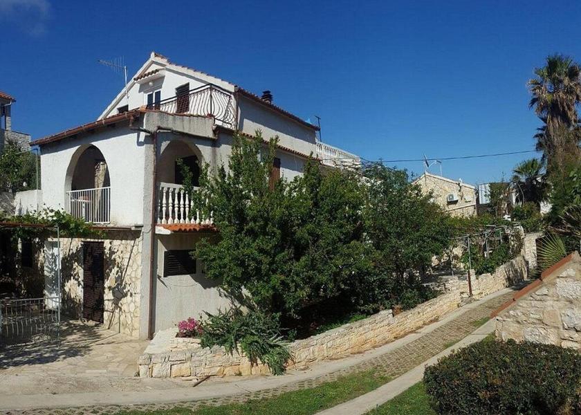 Split-Dalmatia Vis Exterior Detail