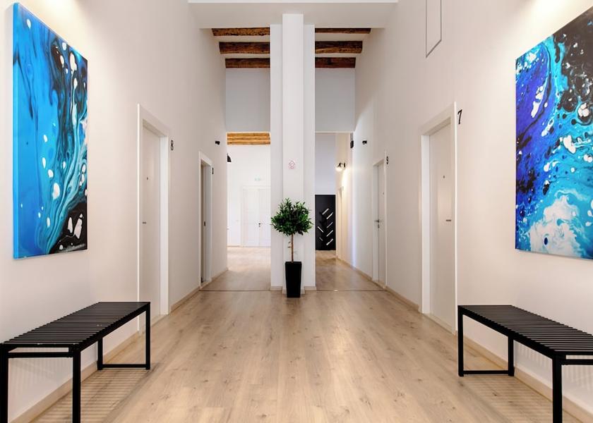 Split-Dalmatia Vis Hallway