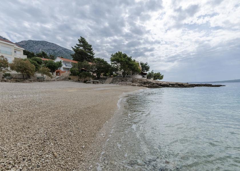 Split-Dalmatia Jelsa Beach