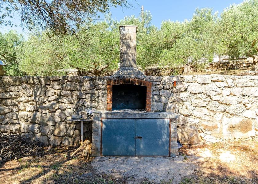 Split-Dalmatia Jelsa Barbeque