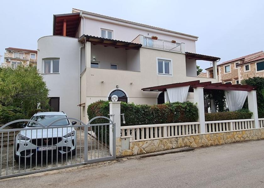 Split-Dalmatia Jelsa Exterior Detail