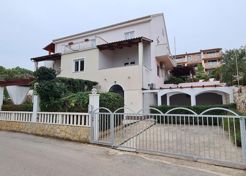 Split-Dalmatia Jelsa Exterior Detail