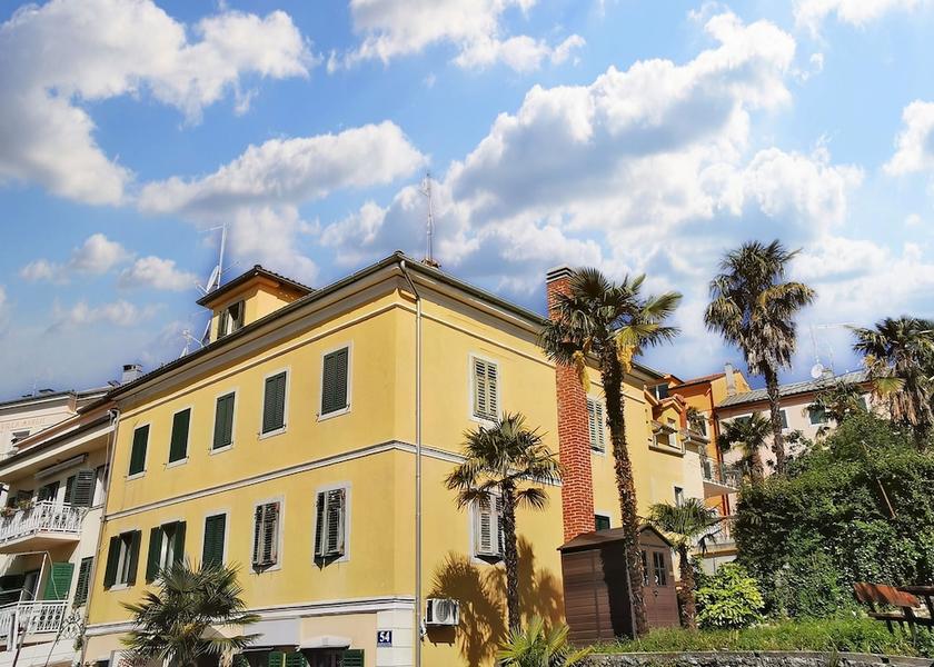 Primorje-Gorski Opatija Exterior Detail