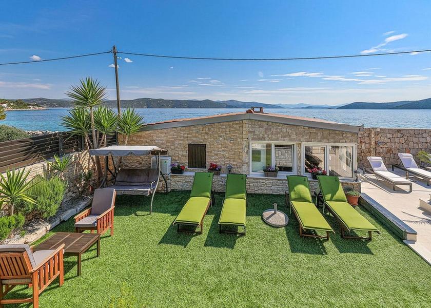 Split-Dalmatia Trogir Exterior Detail