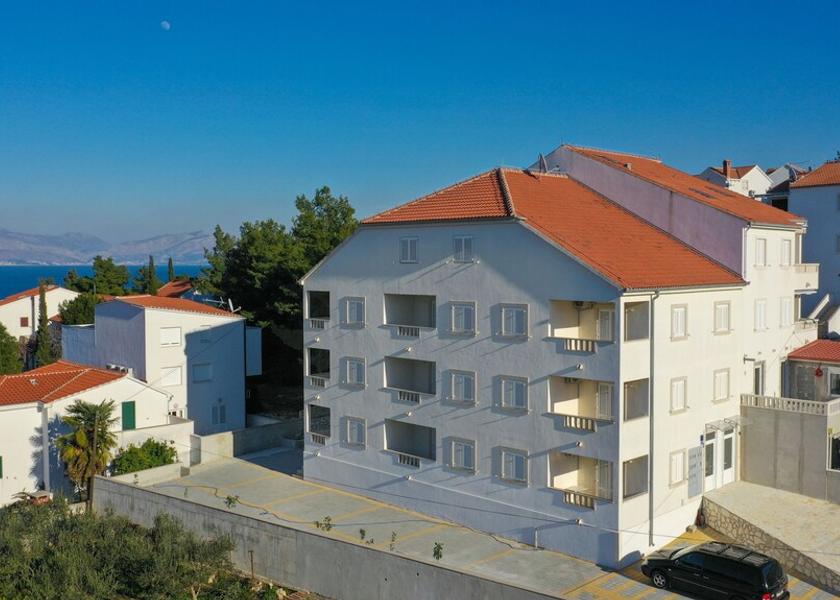 Split-Dalmatia Sutivan Facade