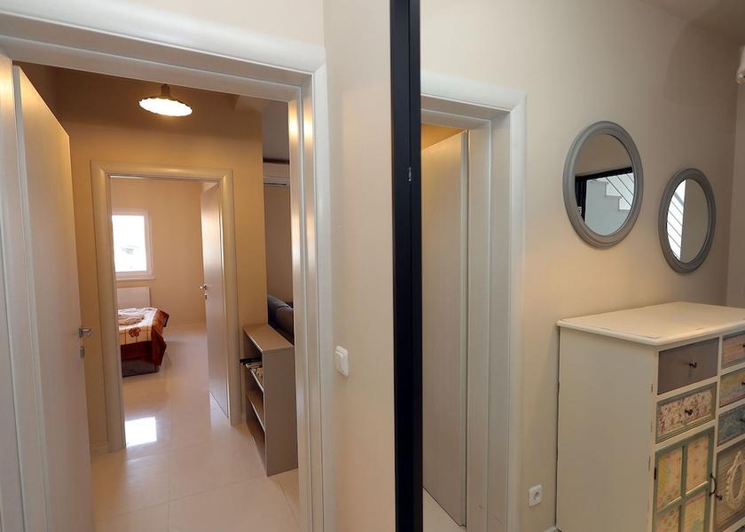 Split-Dalmatia Sutivan Interior Entrance