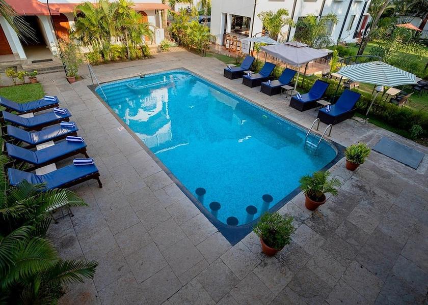 Goa Morjim Pool