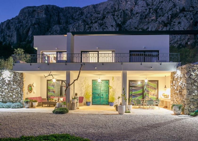 Split-Dalmatia Makarska Facade