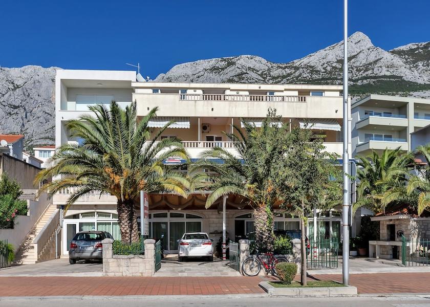Split-Dalmatia Makarska Exterior Detail