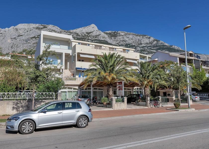 Split-Dalmatia Makarska Exterior Detail
