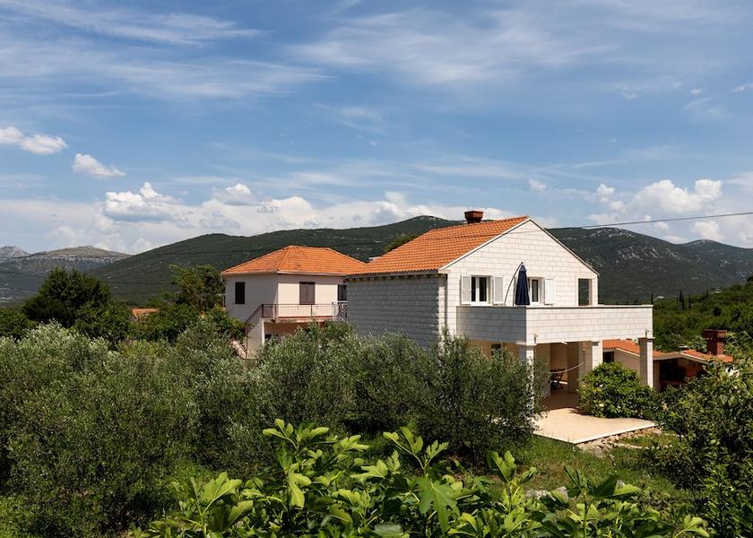 Dubrovnik - Southern Dalmatia Ston Exterior Detail