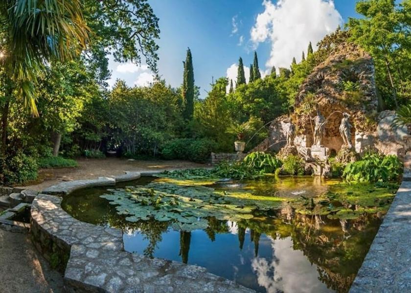 Dubrovnik - Southern Dalmatia Ston Exterior Detail