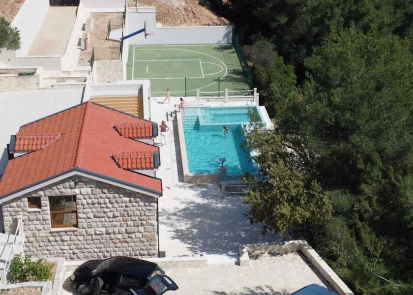 Dubrovnik-Neretva Ston Amenity